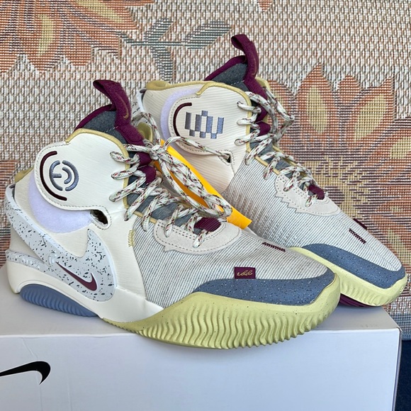 Nike WMNS 2023 Air Deldon 'Deldon Designs'
Air Deldon 1 sneakers athletic shoes - Picture 6 of 16